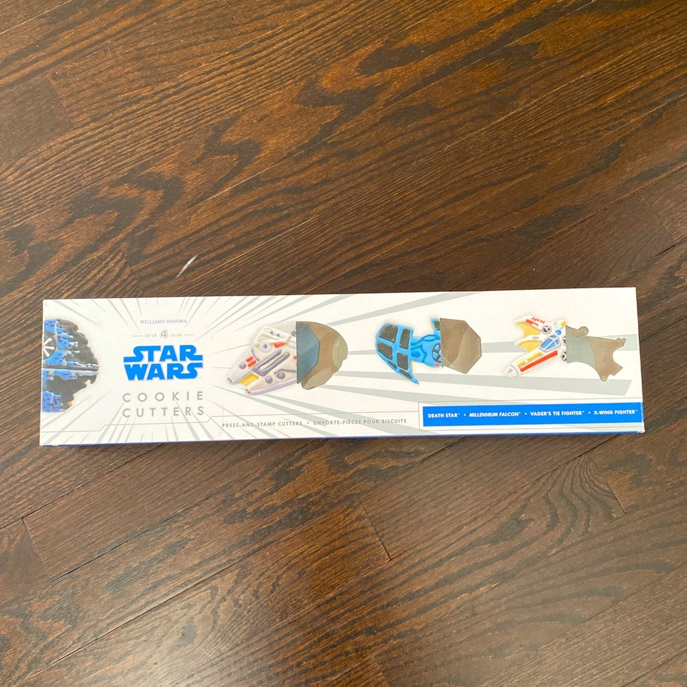 Williams Sonoma Star Wars cookie cutters New in Box